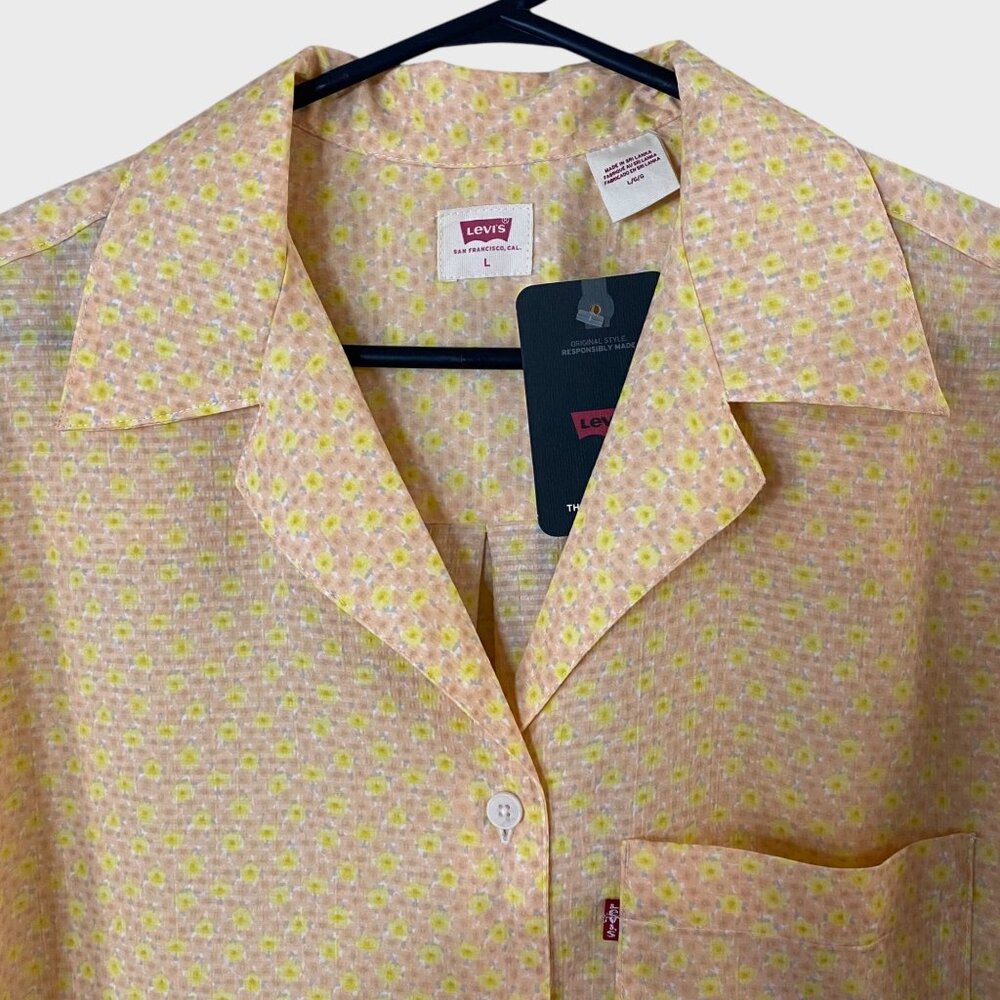 Levis Floral Resort Shirt Yellow Women's Size Large Short-Sleeve Button-Up New - Picture 5 of 15